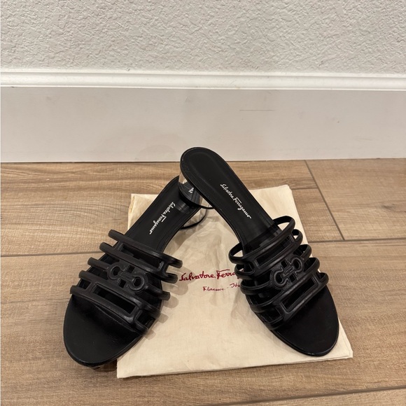 Salvatore Ferragamo Black leather and silver open toe mule Women's size 9